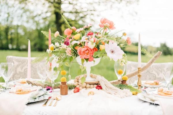 Spring Bohemian Photo Shoot wedding photography — Garden of Grace floral portfolio