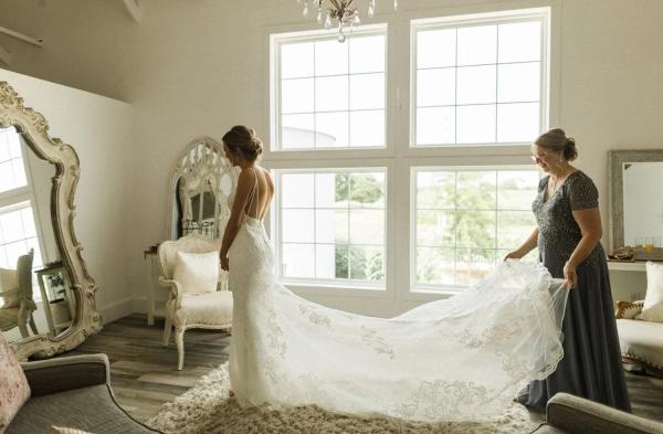 Isaac and Katrina wedding photography — Garden of Grace floral portfolio