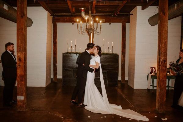 Andrew & Jalee wedding photography — Garden of Grace floral portfolio