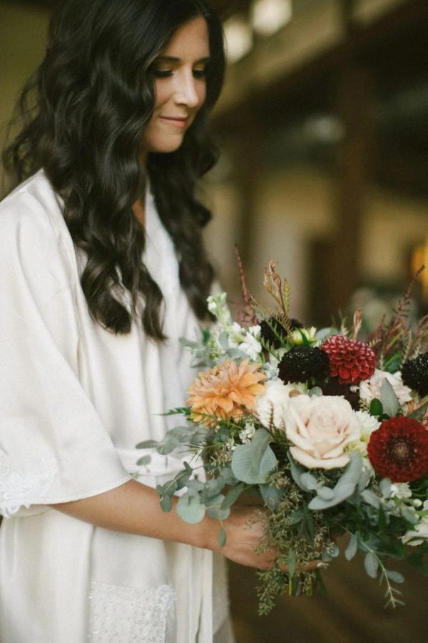 Lauren & Ryan wedding photography — Garden of Grace floral portfolio