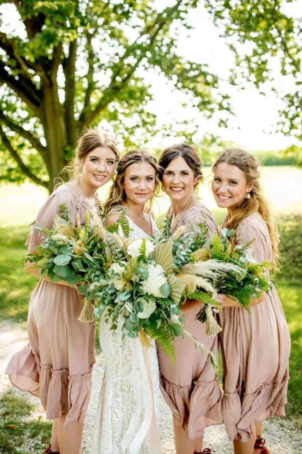 Nathaniel & Bailee wedding photography — Garden of Grace floral portfolio