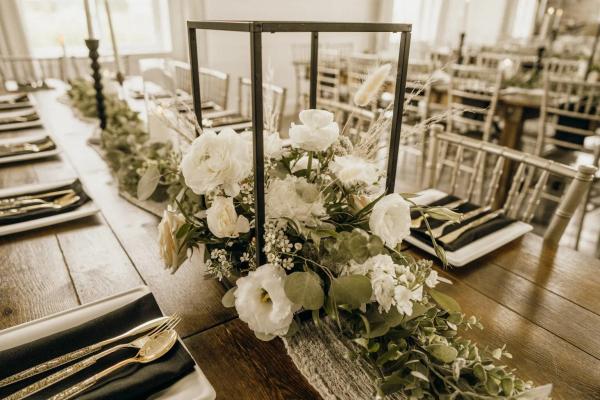 Drew and Amber wedding photography — Garden of Grace floral portfolio
