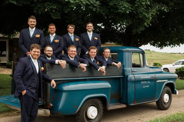 Ian and McKinna wedding photography — Garden of Grace floral portfolio