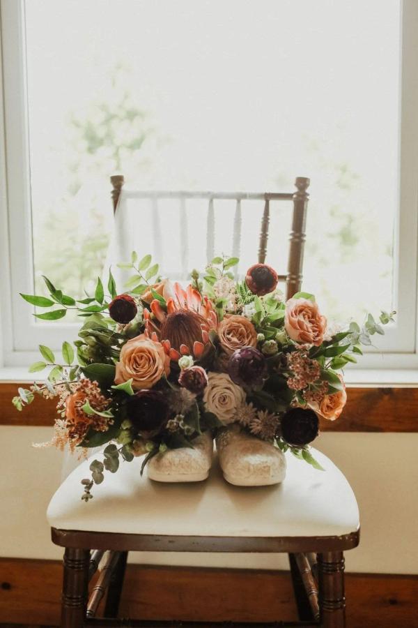 Andrew and Lexi wedding photography — Garden of Grace floral portfolio