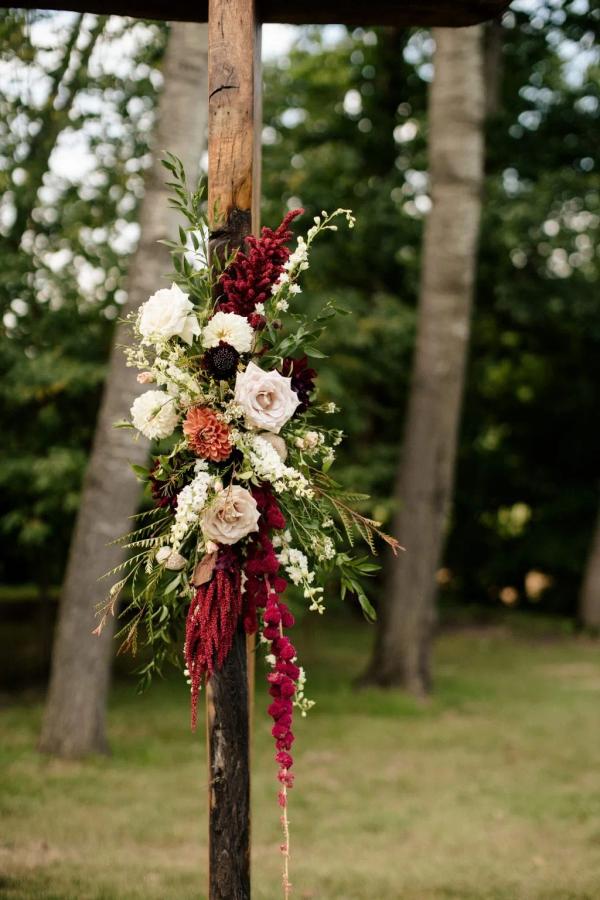 Lauren & Ryan wedding photography — Garden of Grace floral portfolio
