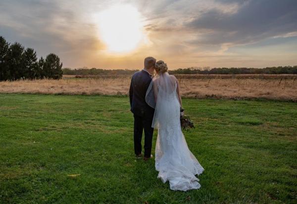 Travis & Meghan wedding photography — Garden of Grace floral portfolio