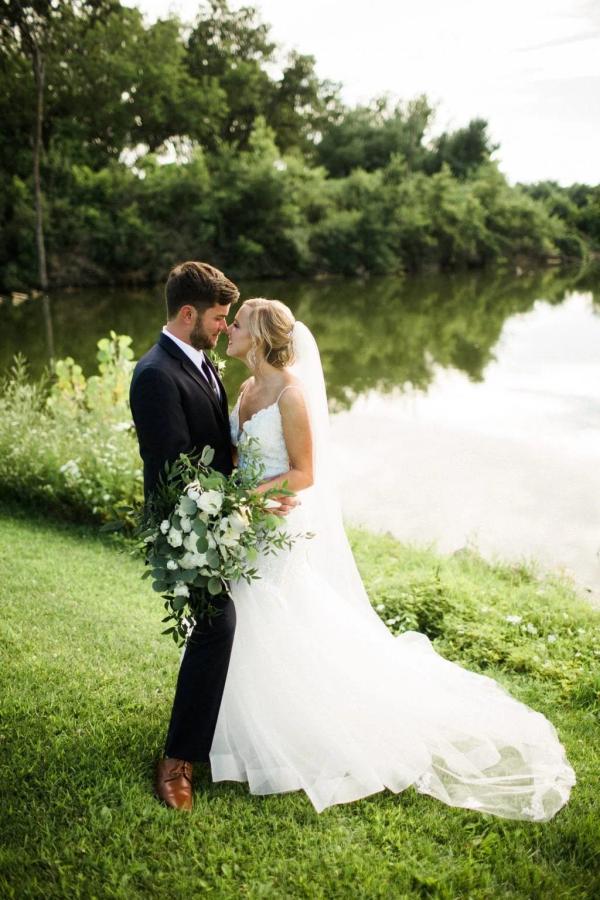 Kolby & Shelby wedding photography — Garden of Grace floral portfolio