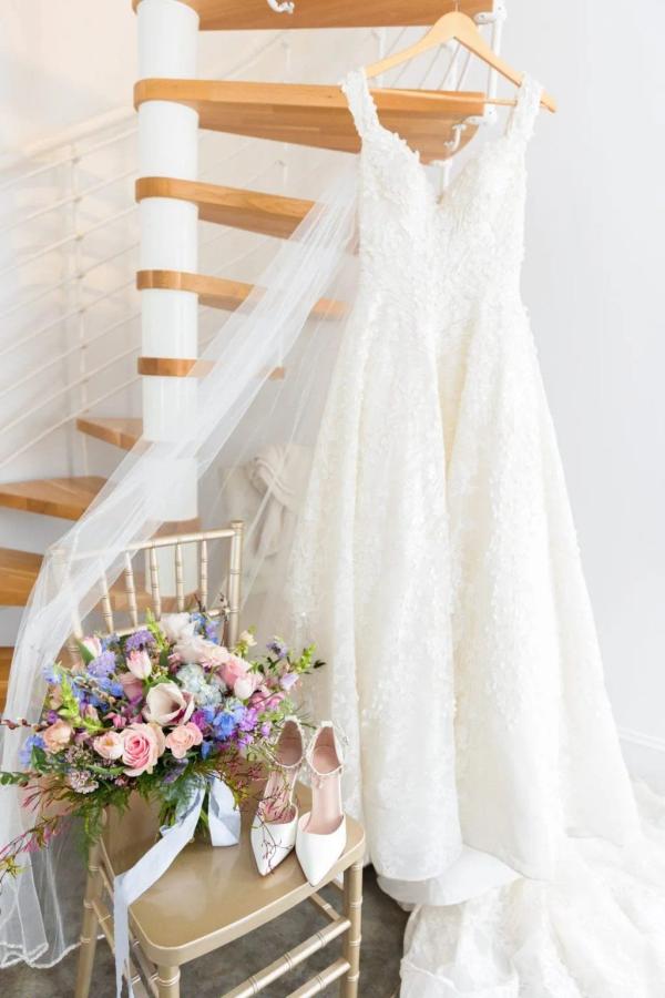 The Barn At Fairview Acres Photoshoot wedding photography — Garden of Grace floral portfolio