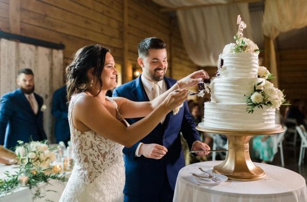 Isaac and Marissa wedding photography — Garden of Grace floral portfolio