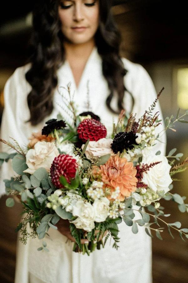 Lauren & Ryan wedding photography — Garden of Grace floral portfolio