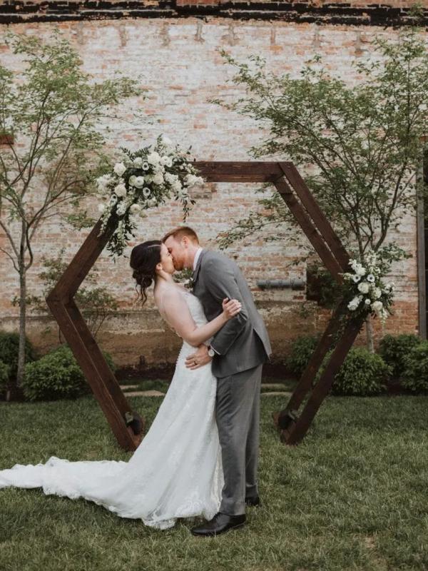 Emily and David wedding photography — Garden of Grace floral portfolio