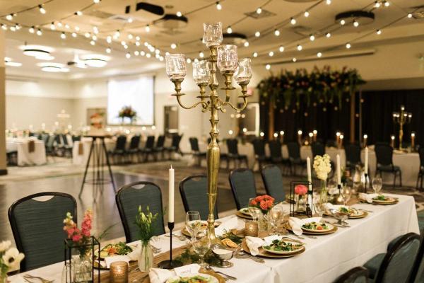 Ian and McKinna wedding photography — Garden of Grace floral portfolio