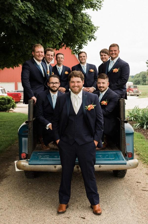Ian and McKinna wedding photography — Garden of Grace floral portfolio