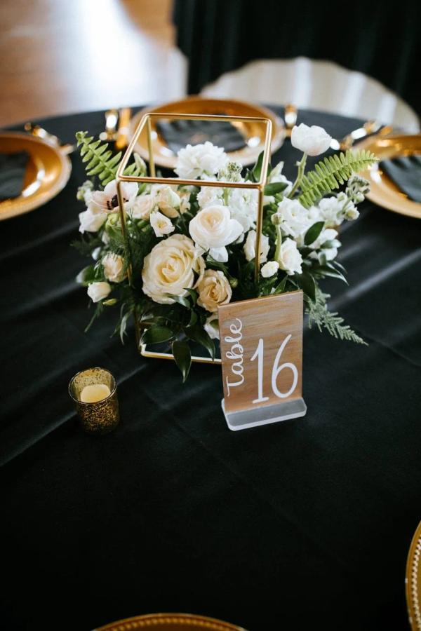 Jack and Madison wedding photography — Garden of Grace floral portfolio