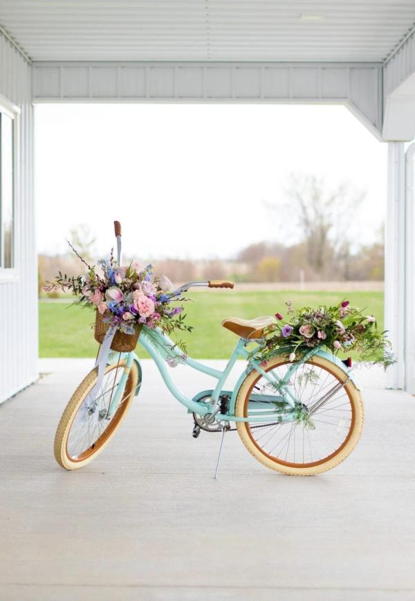 The Barn At Fairview Acres Photoshoot wedding photography — Garden of Grace floral portfolio