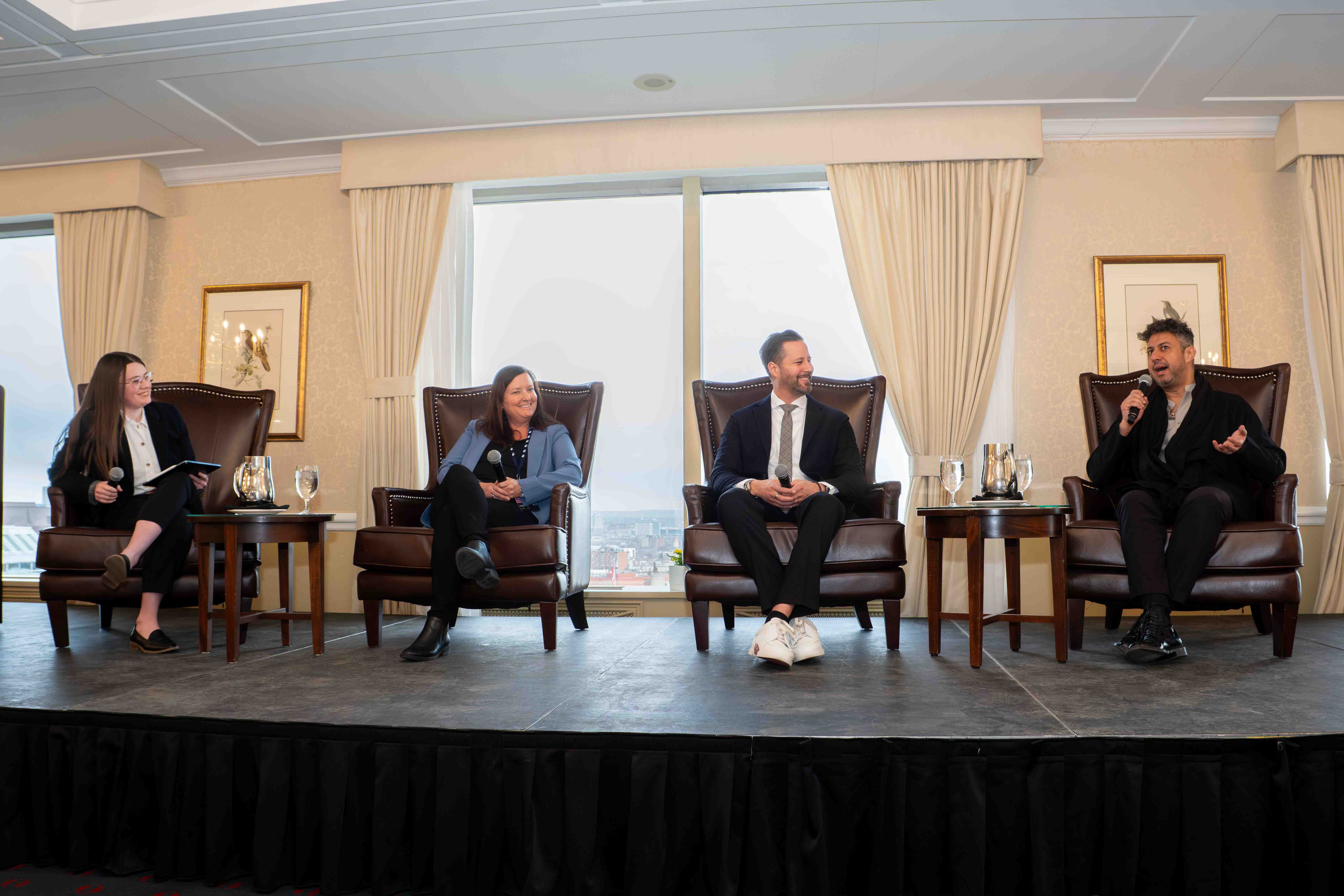 light purple arrow pointing up and to the right