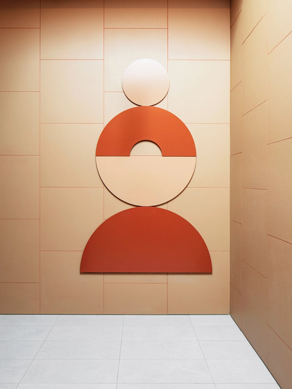 Amenities supergraphic