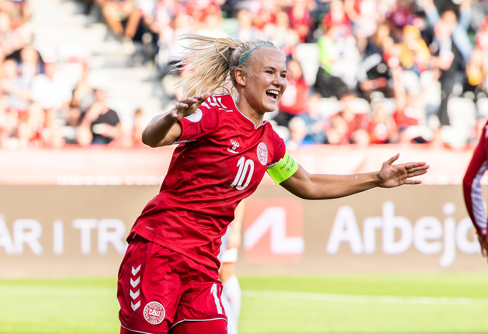 Pernille Harder er Årets Kvindelige Fodboldspiller 2019