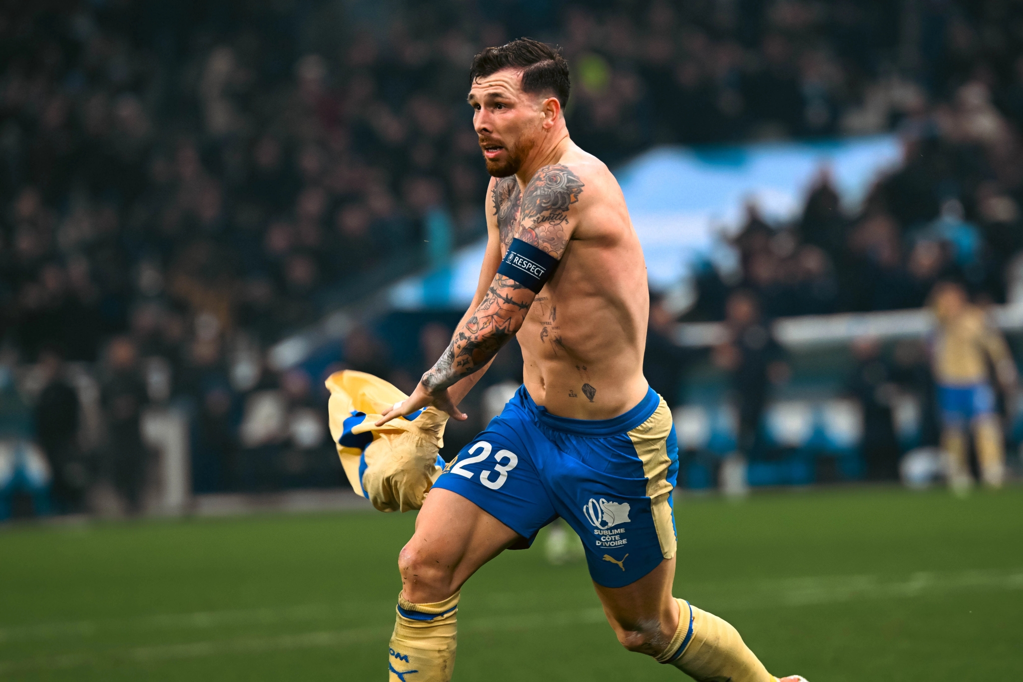 Pierre-Emile stod i et supermarked, da han ringede til sin mor: »Jeg tager Marseille«