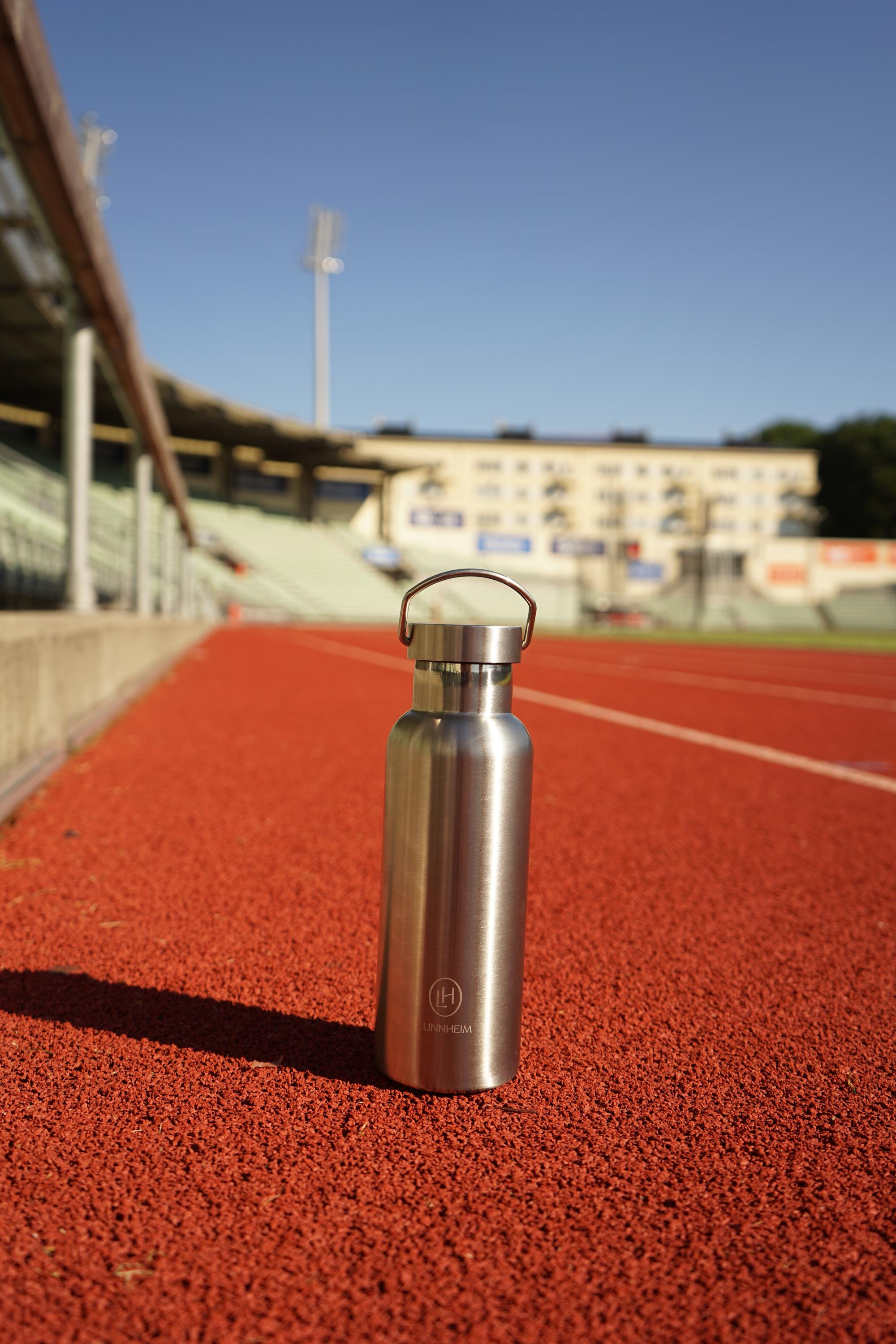 Stainless steel bottle
