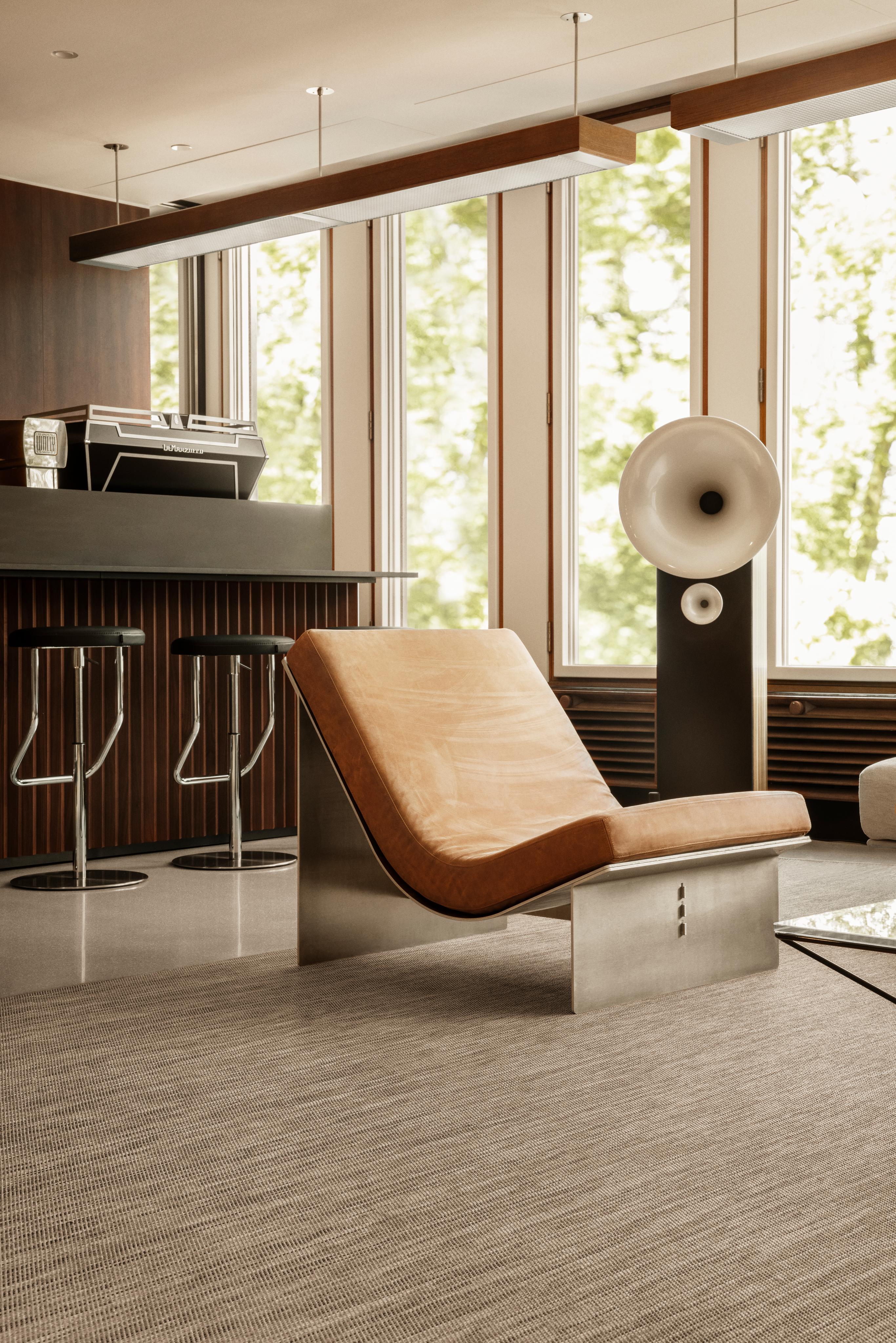 Kollen Lounge Chair