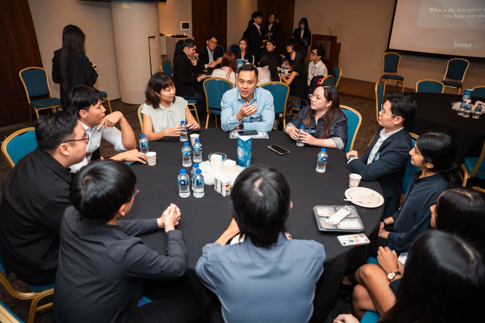SMU Bondue Forum 4
