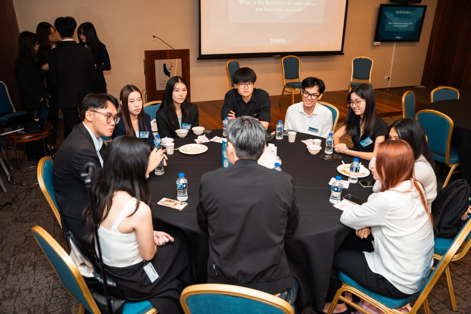 SMU Bondue Forum 6