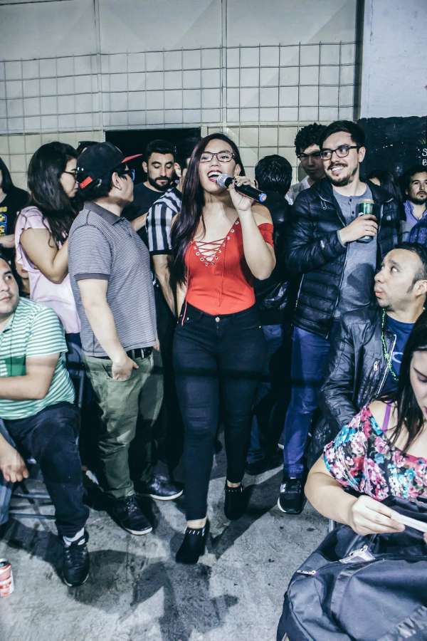 Natalia entre los asistentes