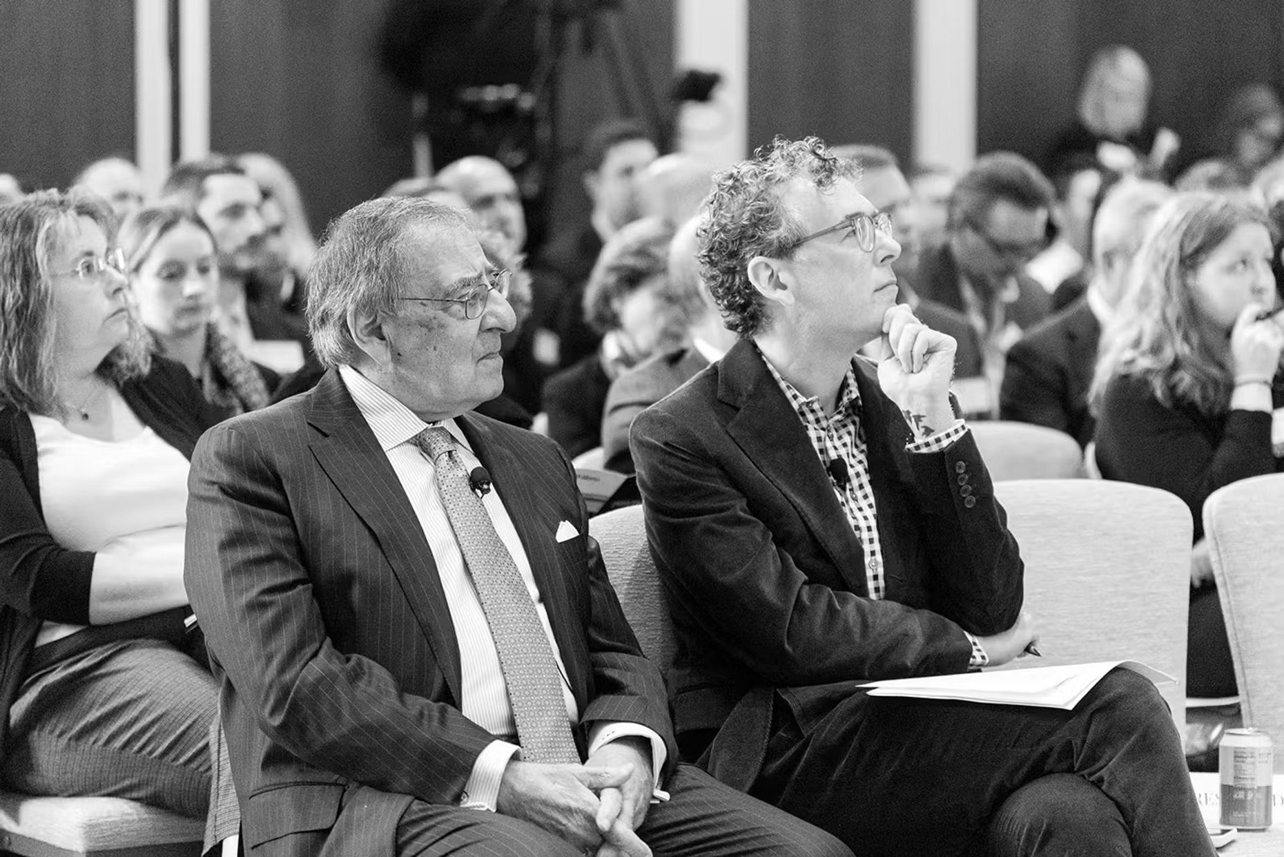 Crowd at the Altana summit