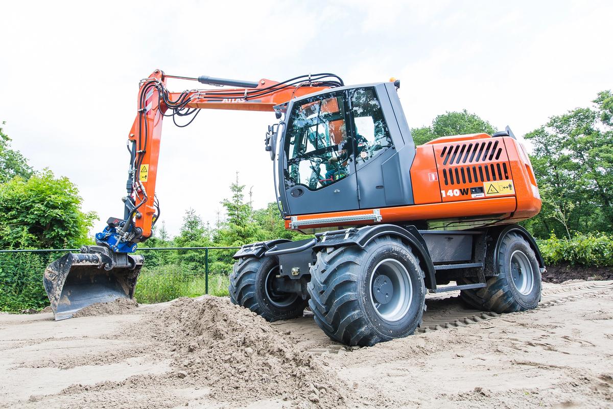 Graafmachine bandenkraan