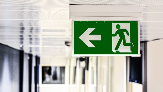 5 tips voor het aanbrengen van veiligheidspictogrammen op de werkplek