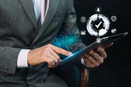 Must Have features for HR Software in UAE