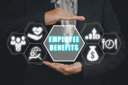 Complete Guide to Employee Benefits in UAE: Mandatory; Common Practices