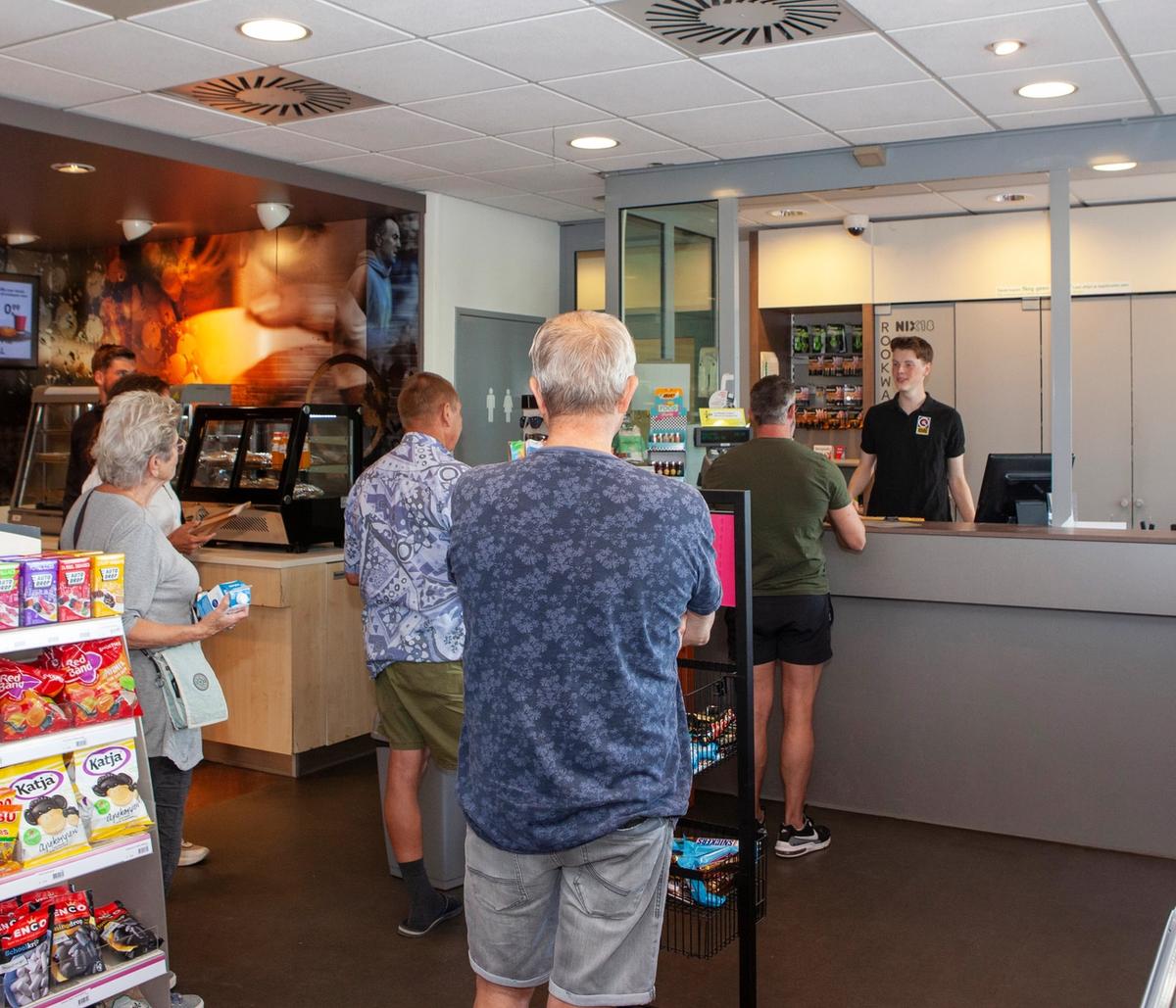 tankstation, personeel