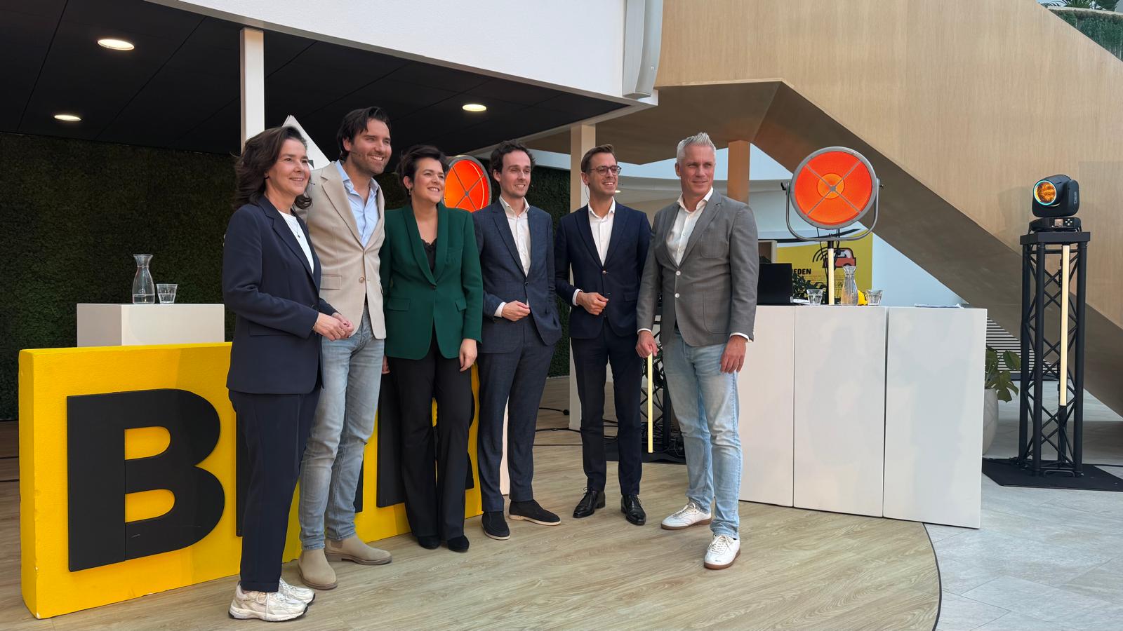 Deelnemers aan het BNR Autodebat 2025