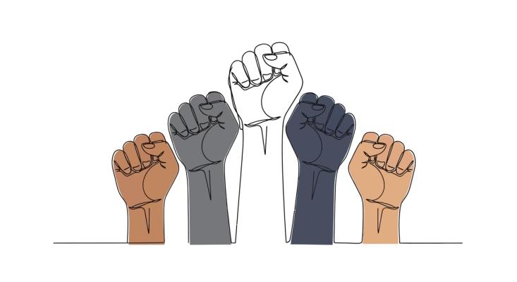 Vijf vuisten in verschillende kleuren