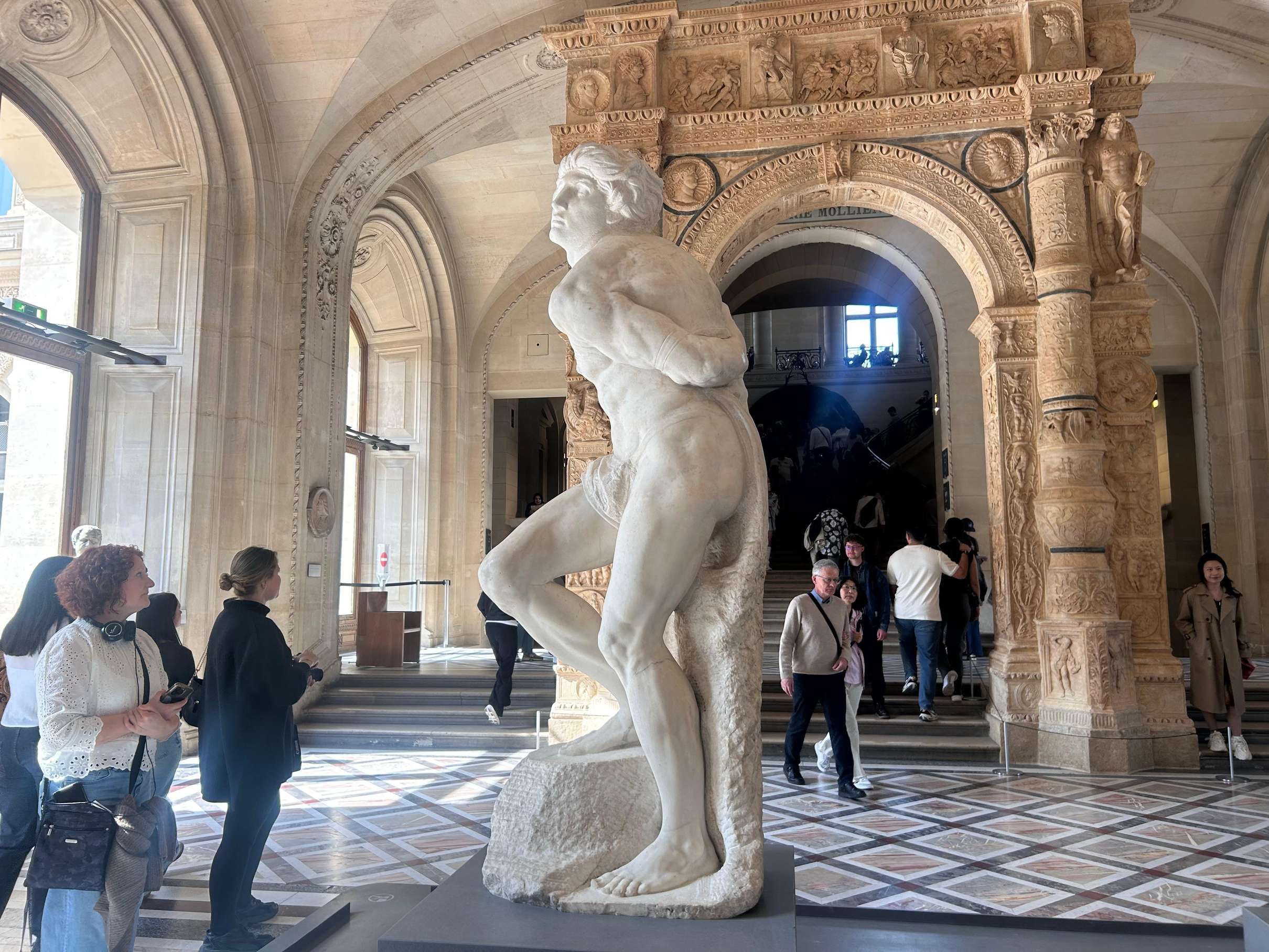 Louvre & Marais Combo Tour: Art Masterpieces + Historic Pari, Paris — photo 1