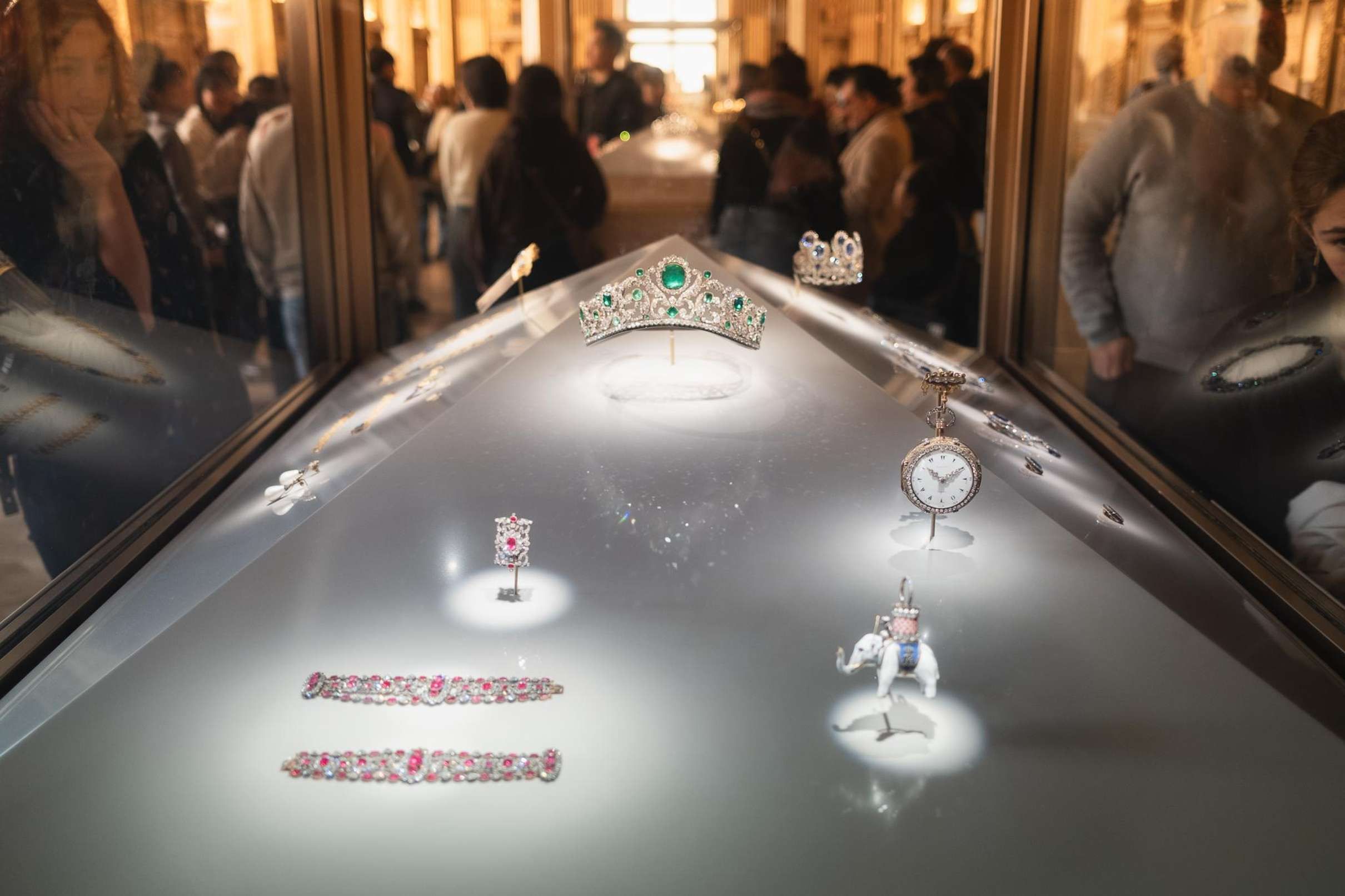 Boutique Louvre Tour: Mona Lisa & Treasures for 6 Max, Paris — photo 4