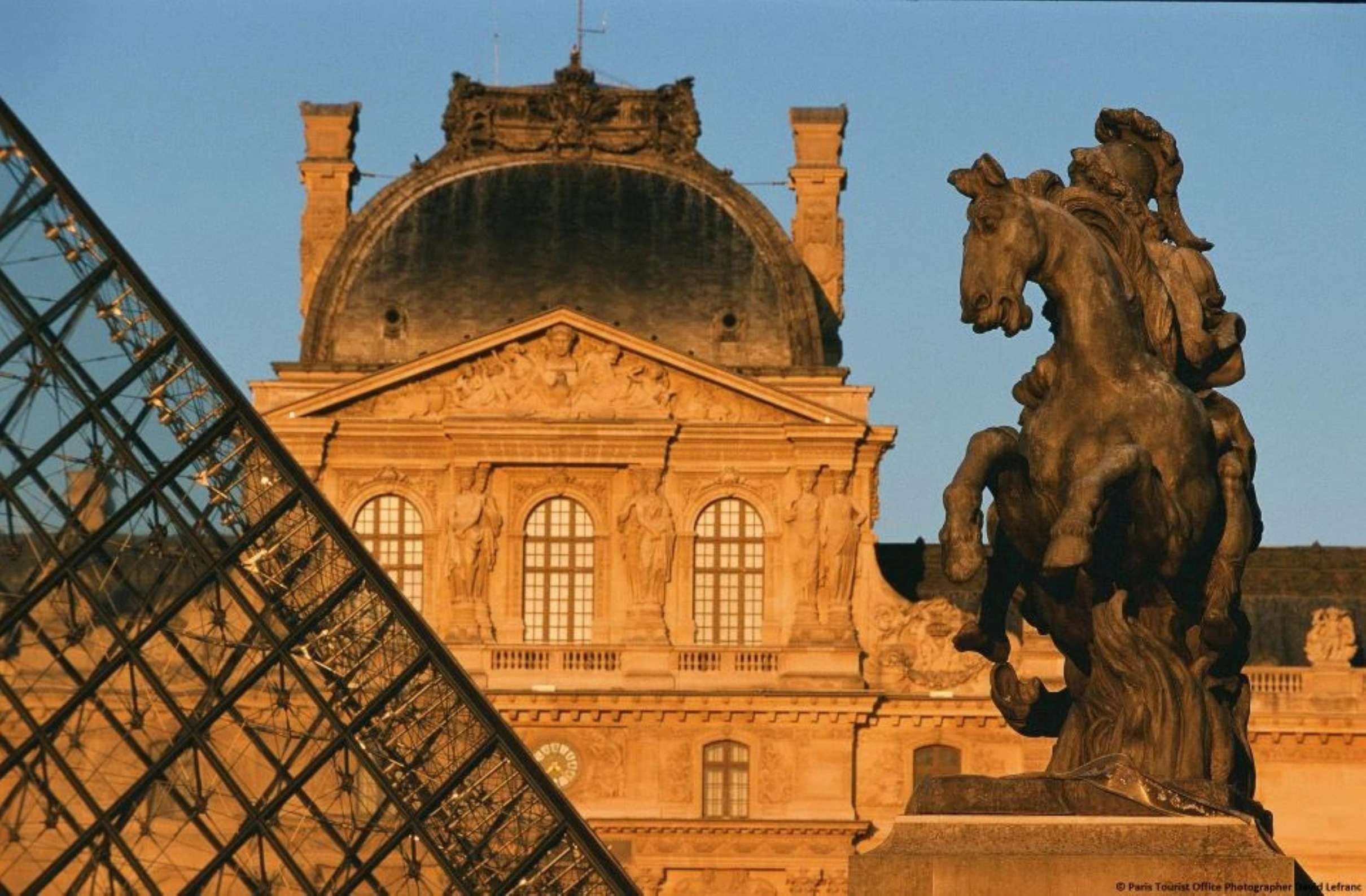 Louvre Hosted Entry with Mona Lisa Digital Audio Guide, Paris — photo 1