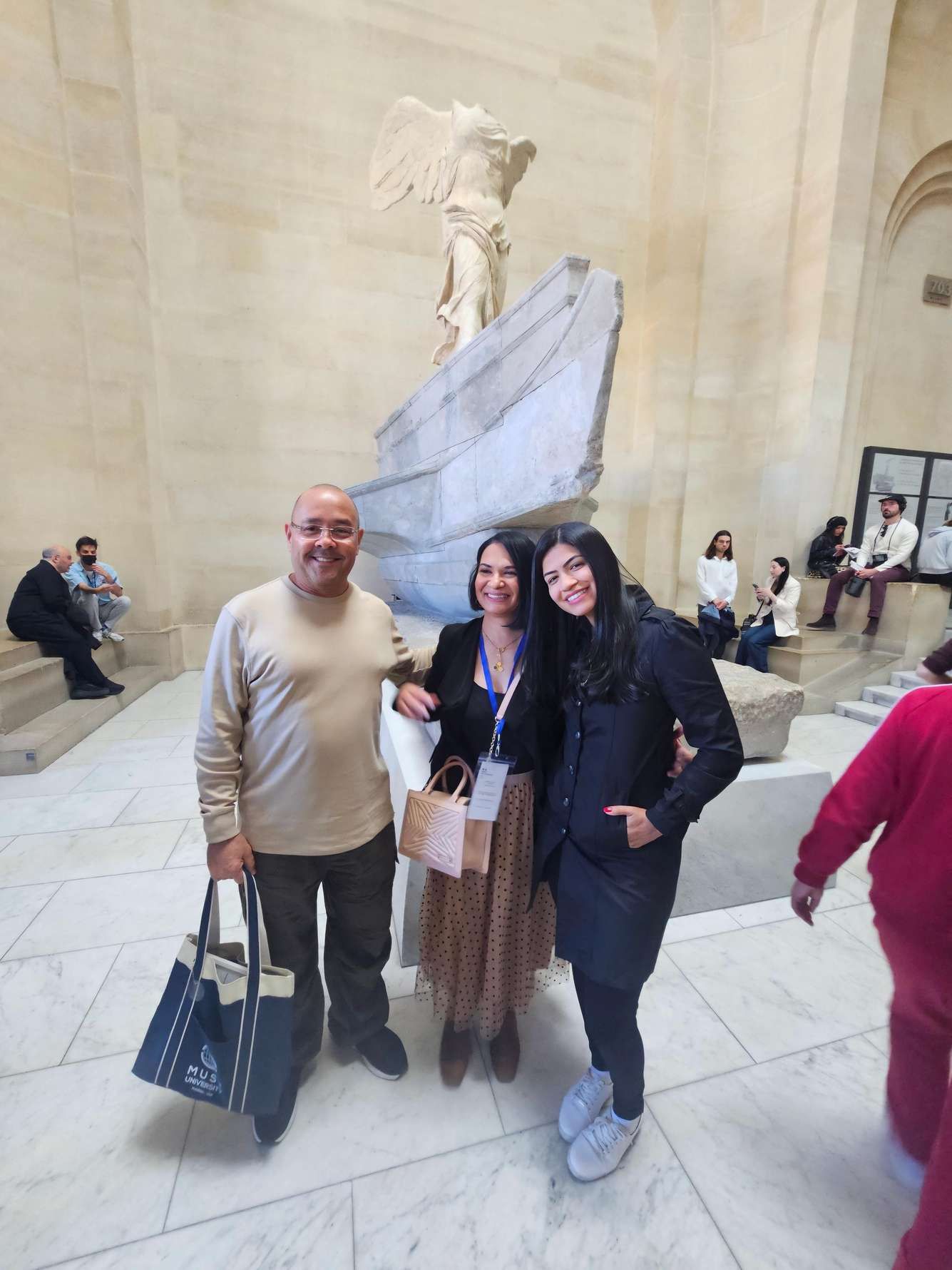 Portuguese Louvre Guide: Photo Session Tour, Paris — photo 2