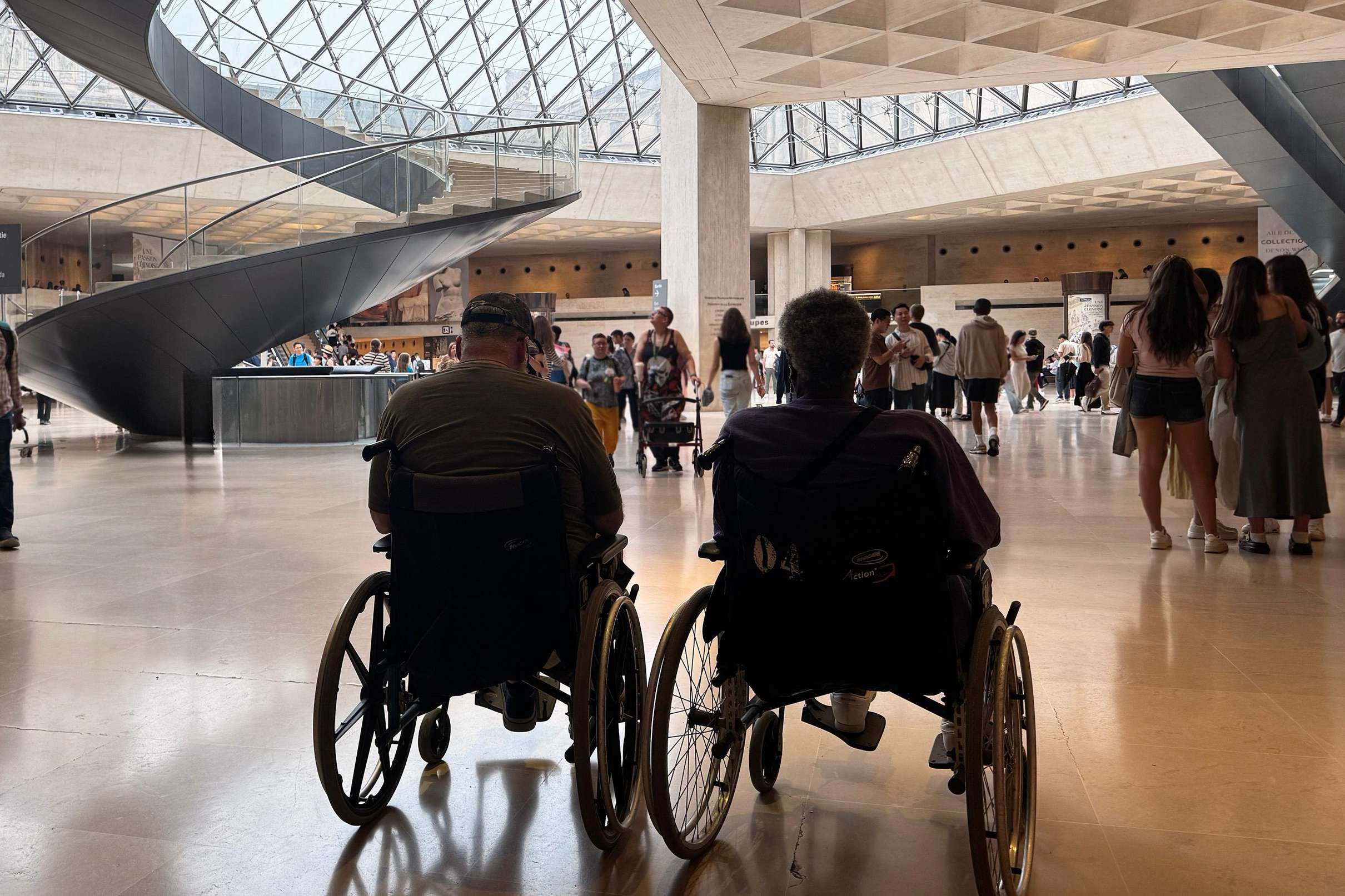 Accessible Private Louvre Guide: Wheelchair-Friendly Tour, Paris — photo 3