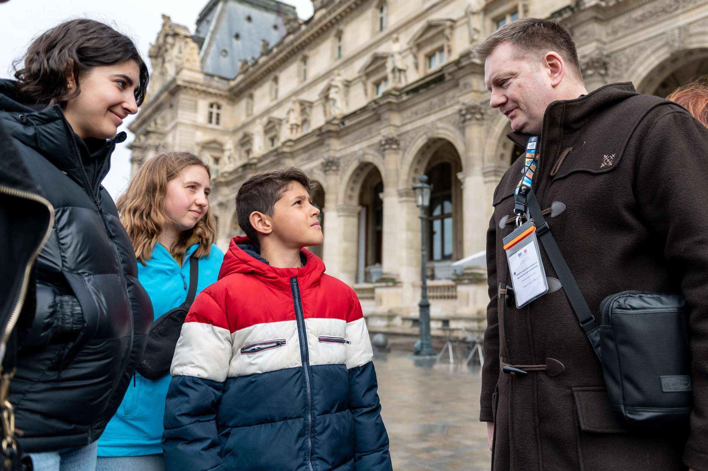 Interactive Louvre Family Tour: Kids Detective Experience, Paris — photo 1