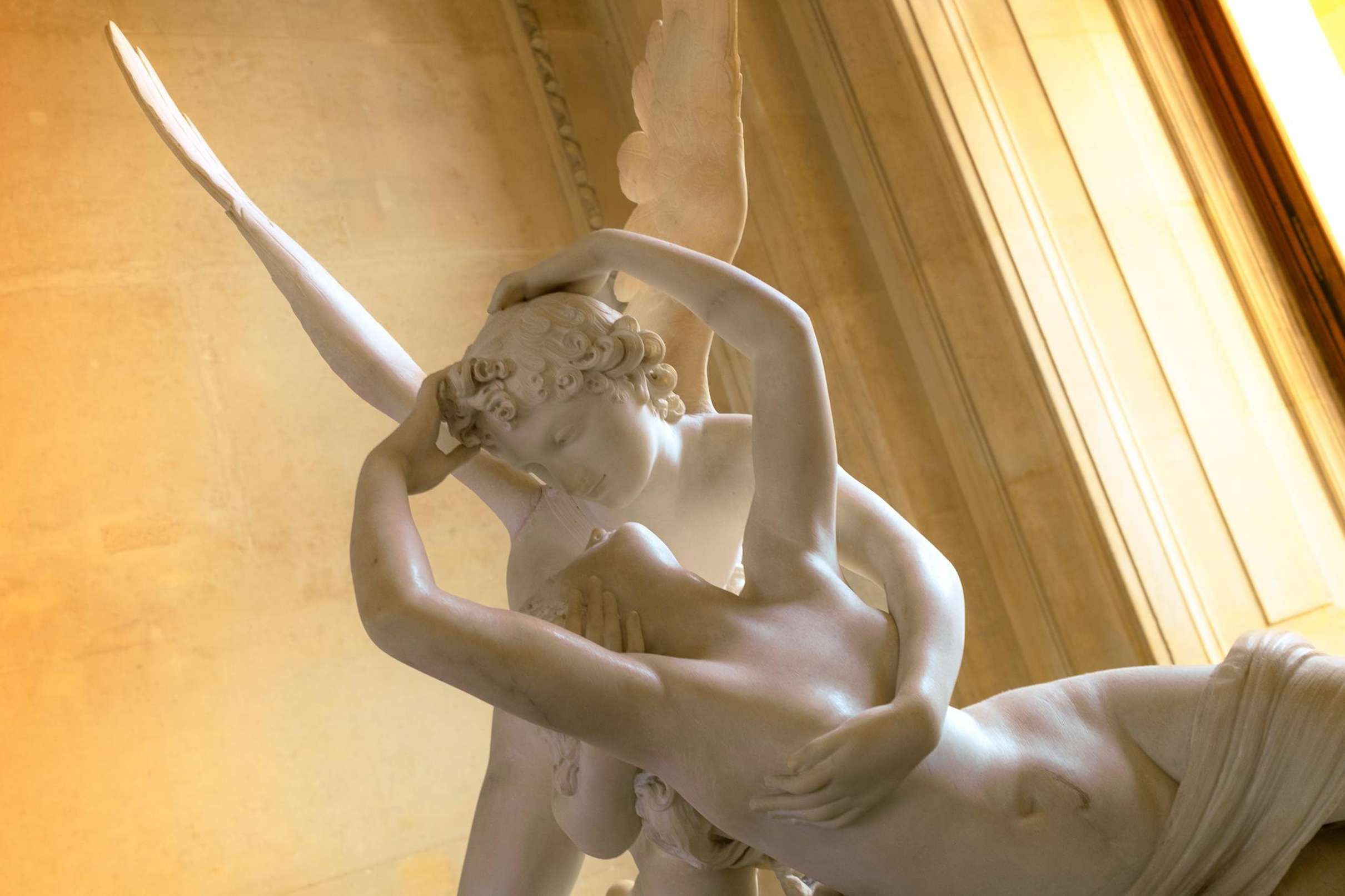 Boutique Louvre Tour: Mona Lisa & Treasures for 6 Max, Paris — photo 3