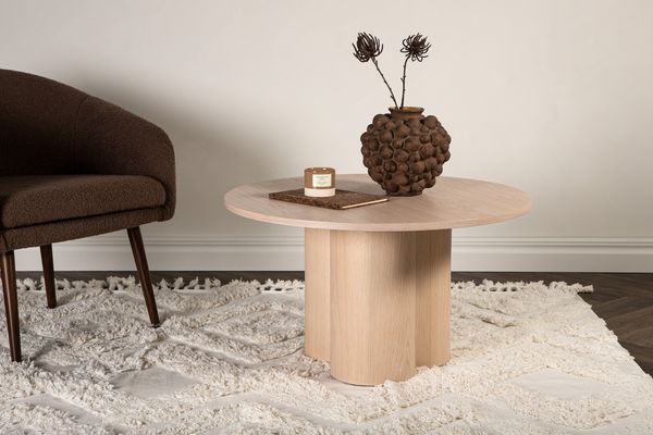 Olivia Soffbord Vitputsad — alternativ vy