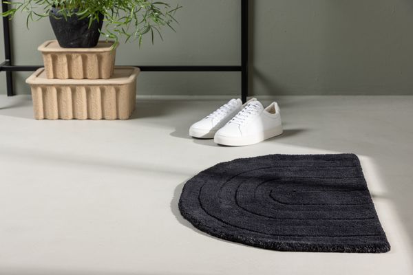 Nora Matta Svart i svart (wool)