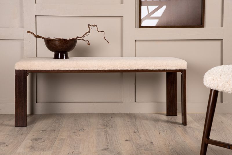 Chester Bänkar - Alternate view