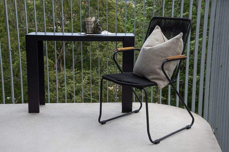 Bois Matstol - Alternate view