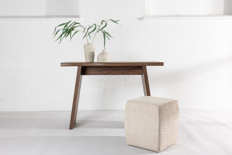 Kirkenes Skrivbord Valnöt - Alternate view