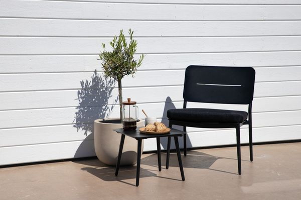 Lina Loungefåtölj Svart — alternativ vy