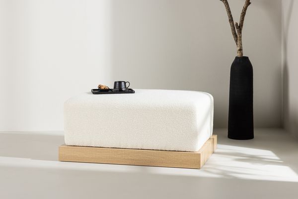 Ivy Ottoman Vit — alternativ vy